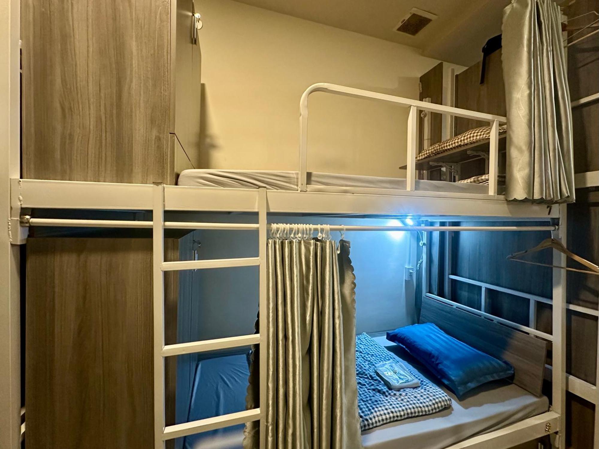 Little Garden Hostel *